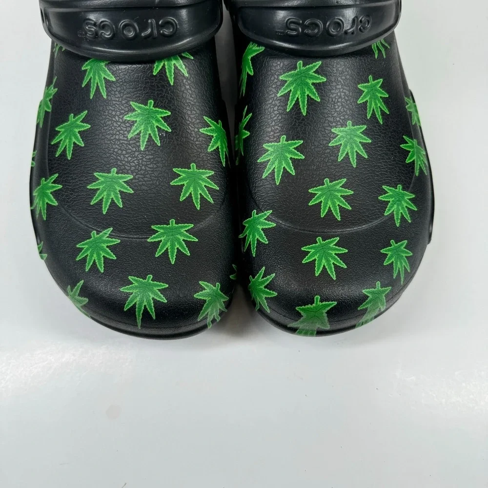 Crocs Bistro 420 Hemp Leaf Men's US 13 Black/Green Slip-Resistant Work Clogs